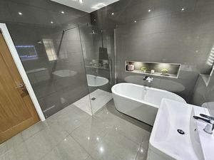 Photo 27- click for photo gallery